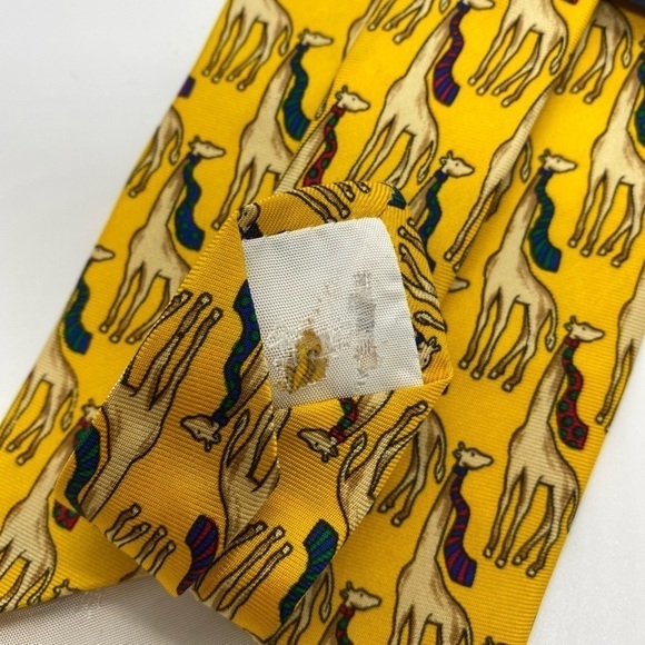 Brooks Brothers Giraffe Tie - Picture 3 of 5